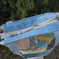 Granny Quilt Tote #1, Upcycled Vintage Scrap Patchwork Bag with Zipper, USA Hand Made