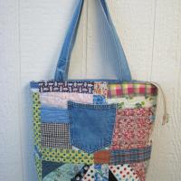 Granny Quilt Tote #2, Upcycled Vintage Scrap Patchwork Bag with Zipper, USA Hand Made