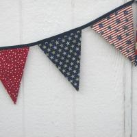 4th of July Banner, Red White and Blue Independence Day Decoration, Stars & Stripes Pennant for Patio and Porch, Patriotic Home Décor