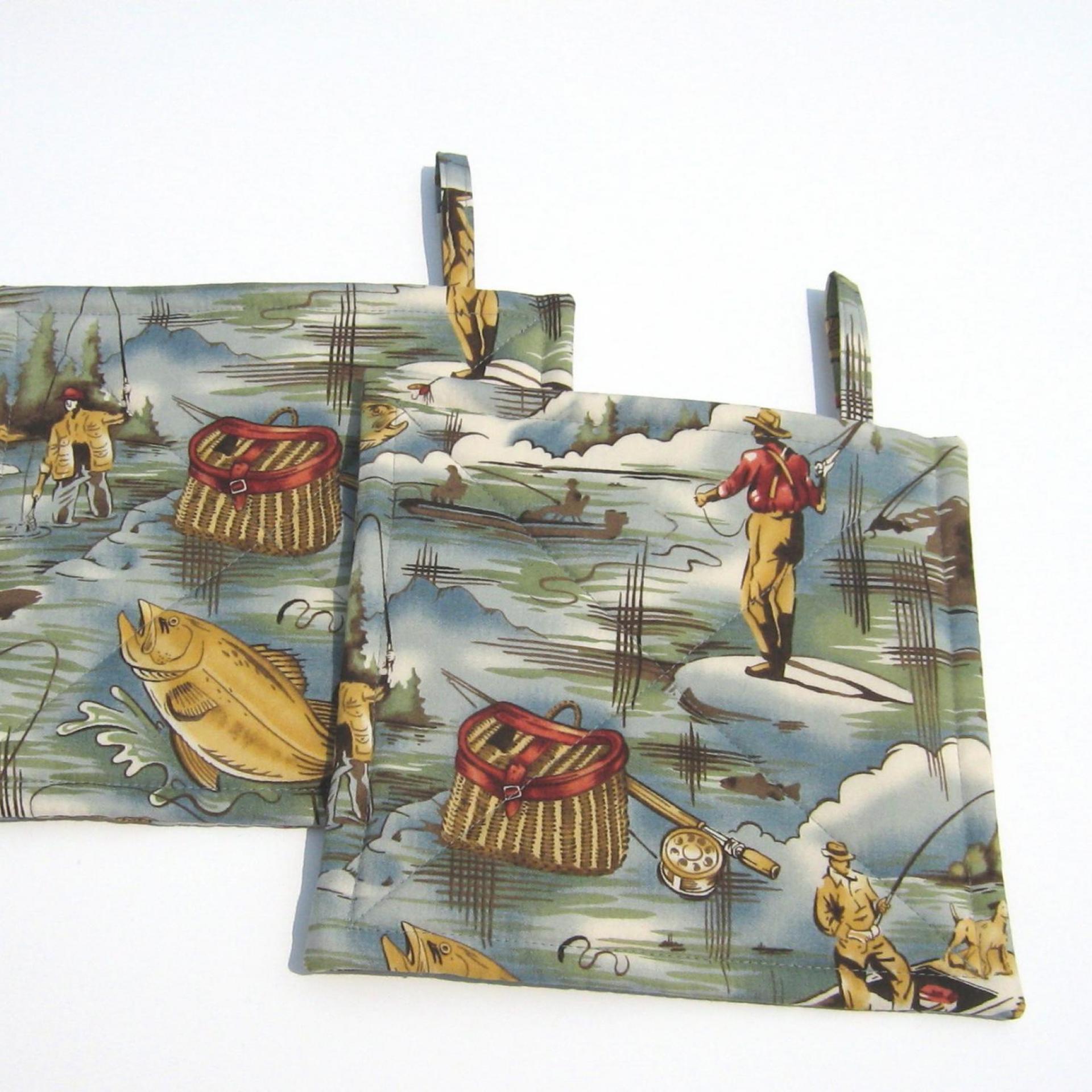 Fishing Potholders, Quilted Hot Pads Fisherman's Gift, Boat & Cabin Décor, Handmade Housewarming Gift