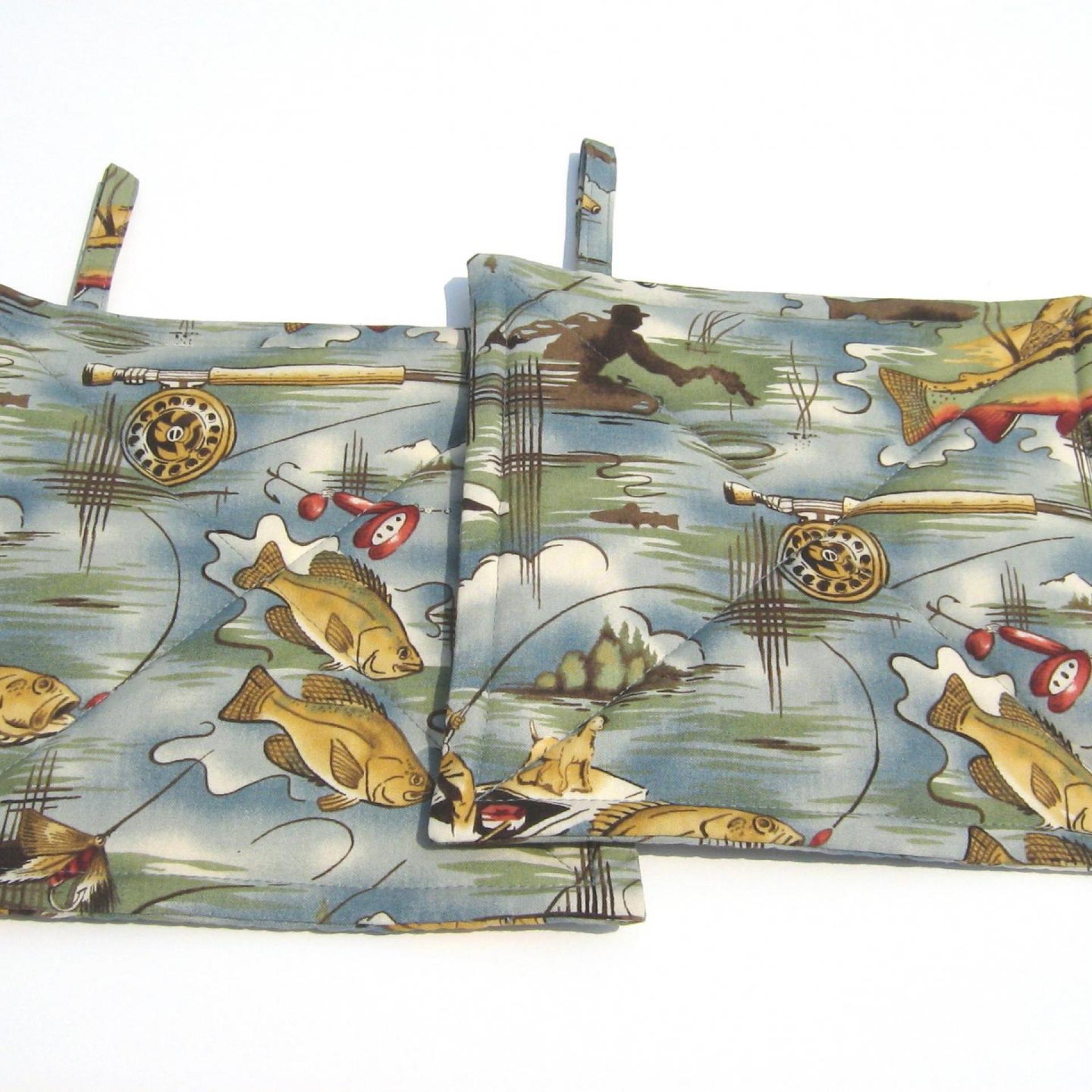 Fishing Potholders, Quilted Hot Pads Fisherman's Gift, Boat & Cabin Décor, Handmade Housewarming Gift