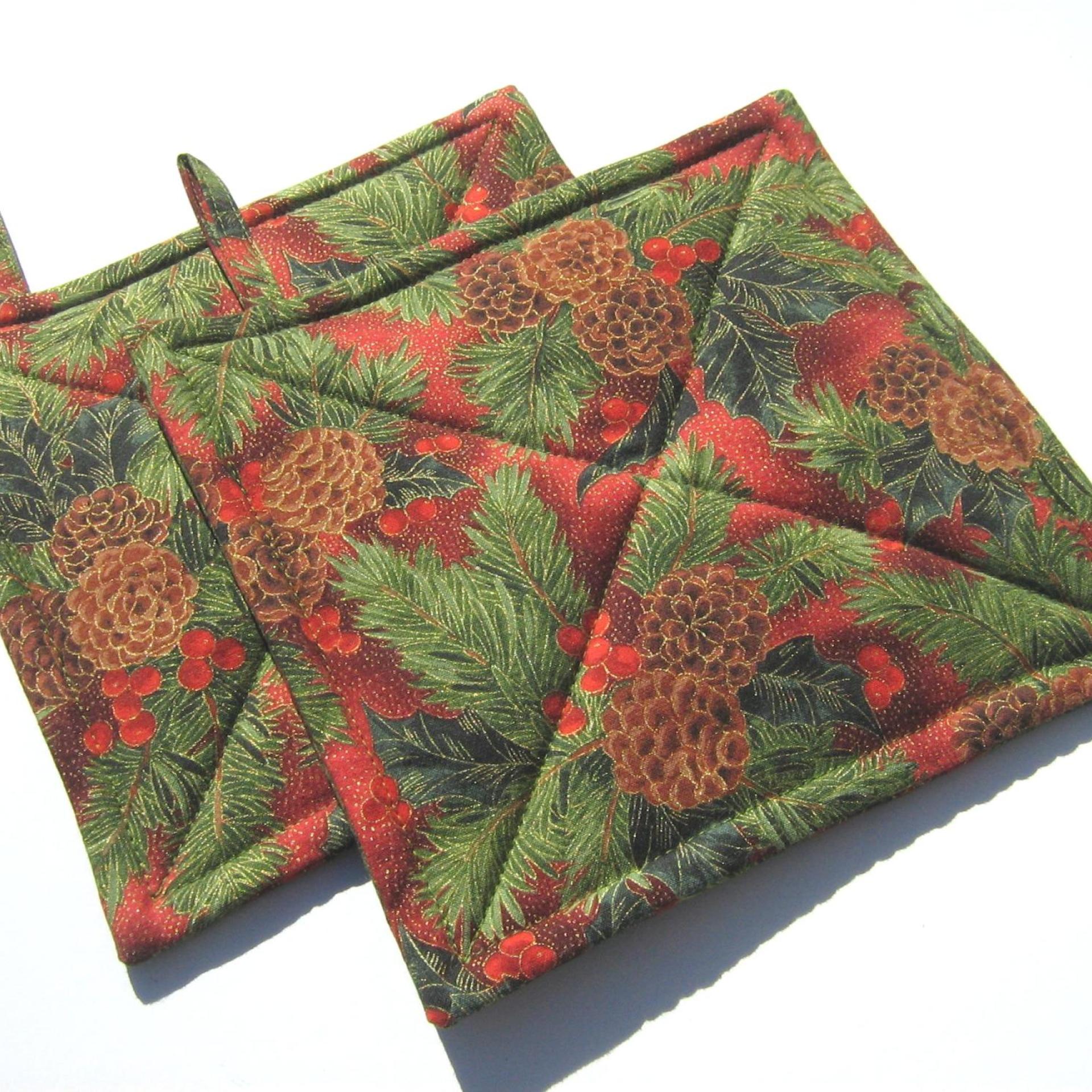 Christmas Potholders with Pine Boughs & Pinecones in Green, Brown, Red, Quilted Hot Pads, USA Made Stocking Stuffer, Housewarming, Hostess Gift