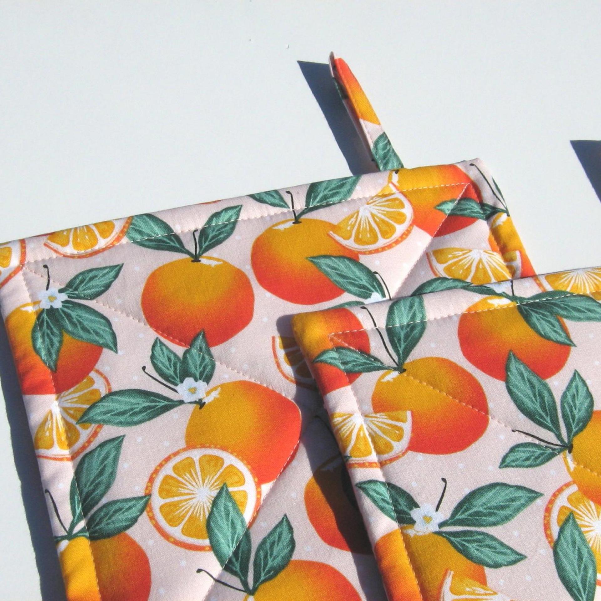 Oranges Potholders, Quilted Hot Pads with Orange Blossoms, Citrus Slices, Tiny Polka Dots, Hostess, Housewarming Gift