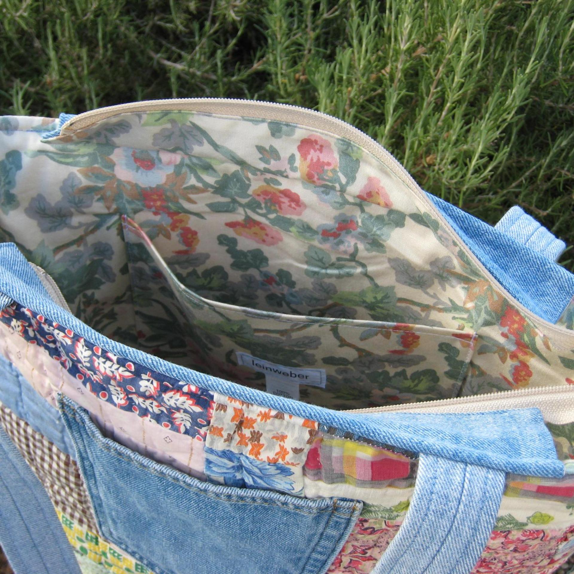 Granny Quilt Tote #2, Upcycled Vintage Scrap Patchwork Bag with Zipper, USA Hand Made