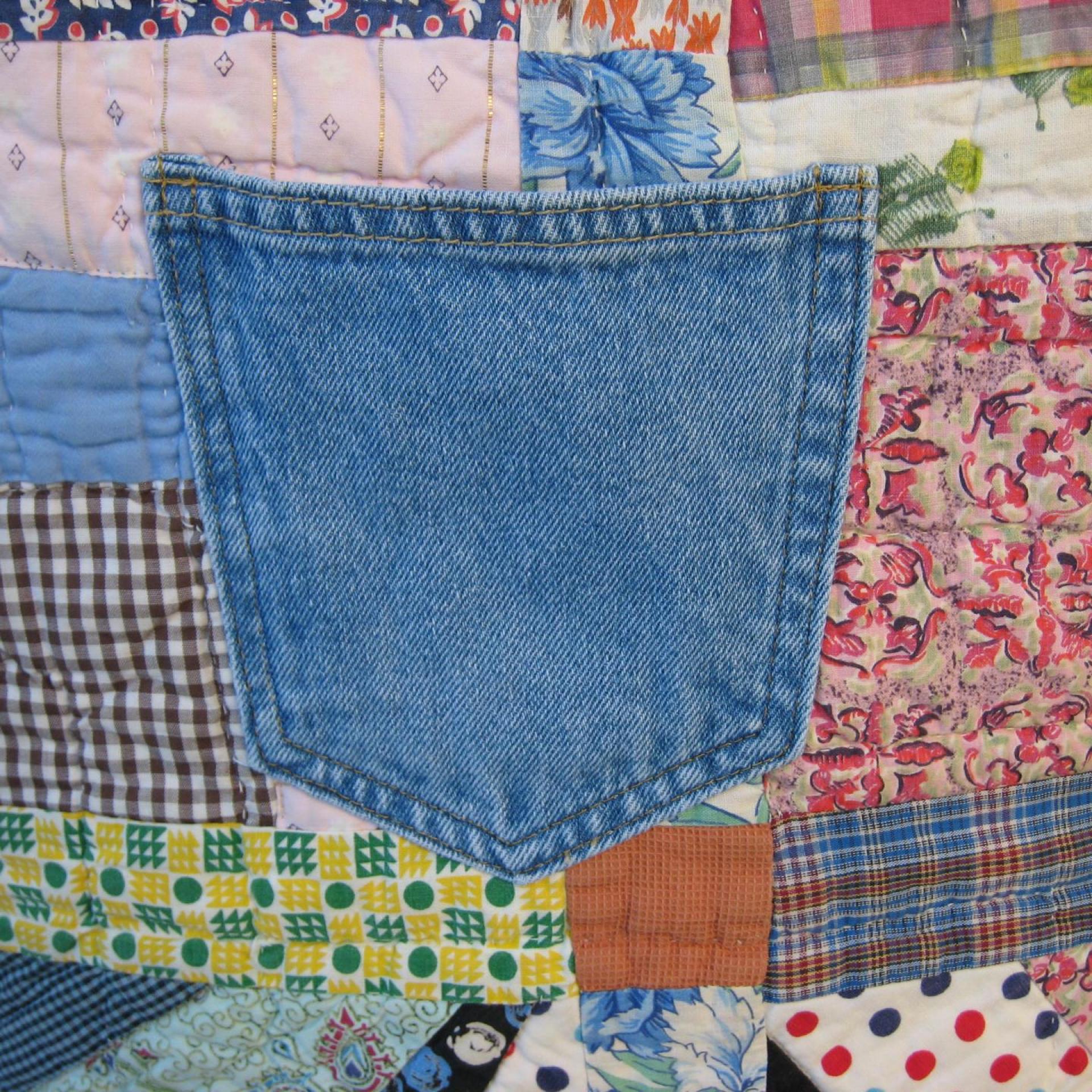 Granny Quilt Tote #2, Upcycled Vintage Scrap Patchwork Bag with Zipper, USA Hand Made
