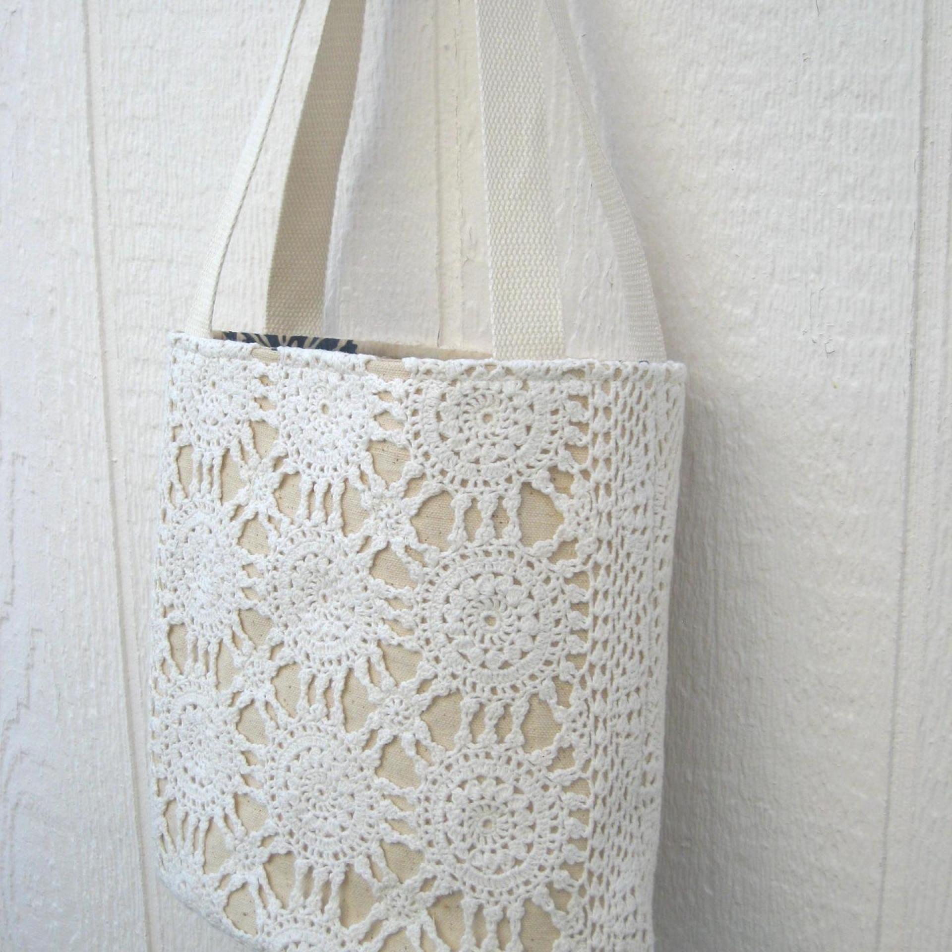 Crochet Tablecloth Tote Bag, Vintage Table Runner, Chic Upcycled Small Tote, USA Hand Made