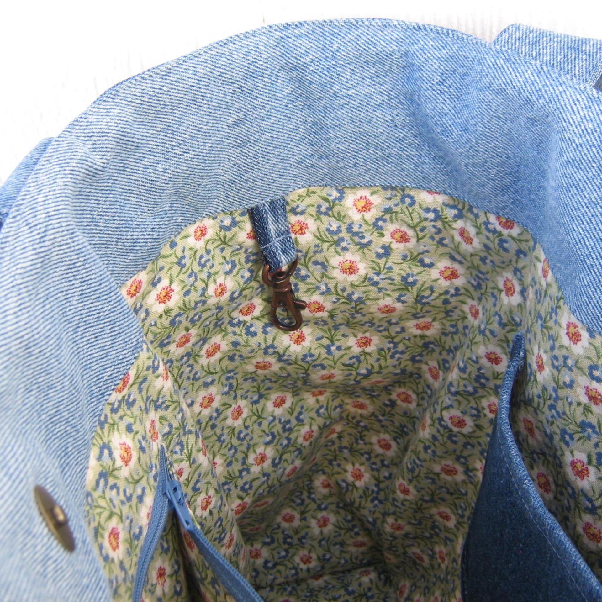 Upcycled Denim Tote, Patchwork Shopping Bag in Repurposed Light Indigo Denim & Floral Cotton, Lined Big Bag with Pockets