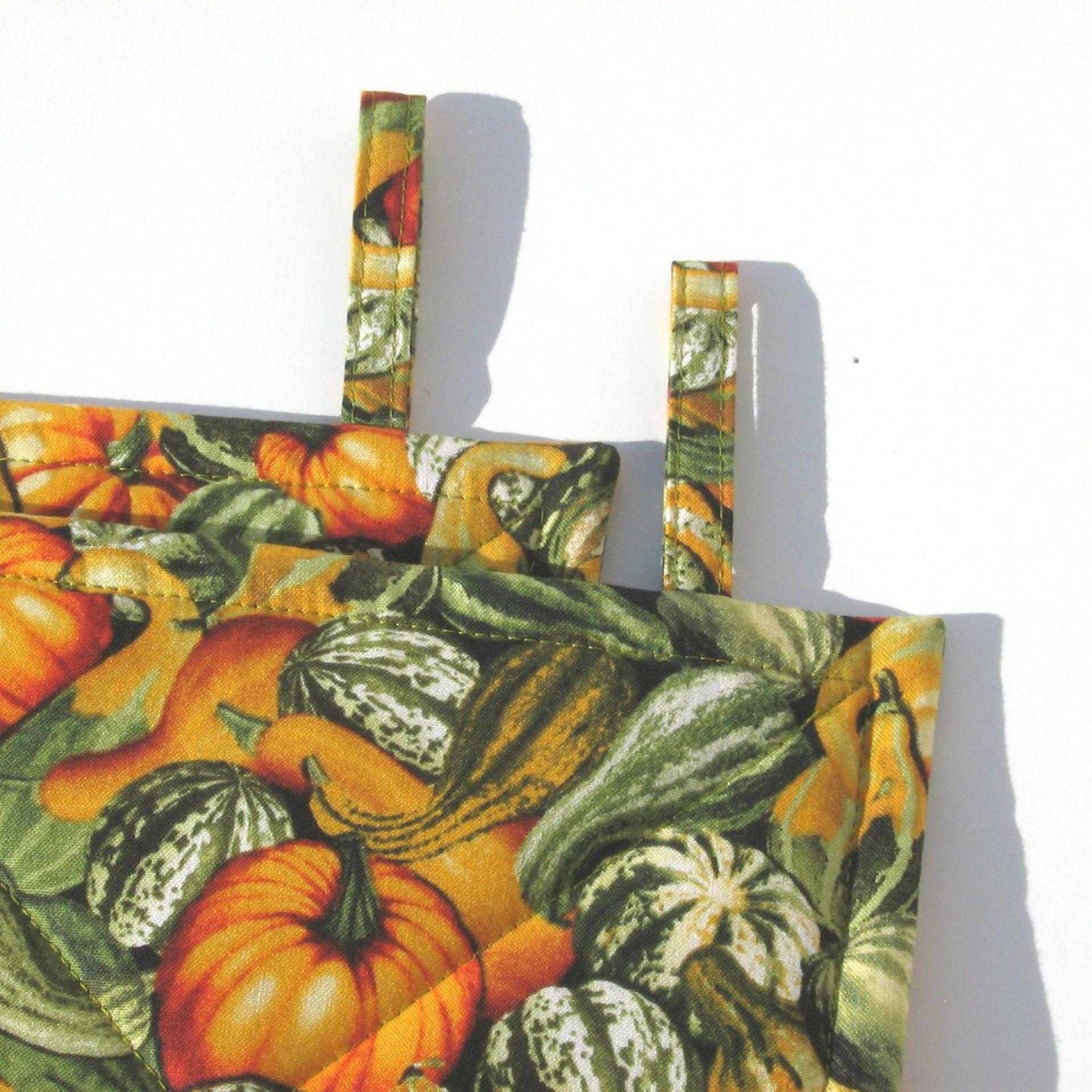 Pumpkins and Gourds Potholders. Gold and Green Quilted Hot Pads. USA Hand Made for Housewarming, Hostess Gift