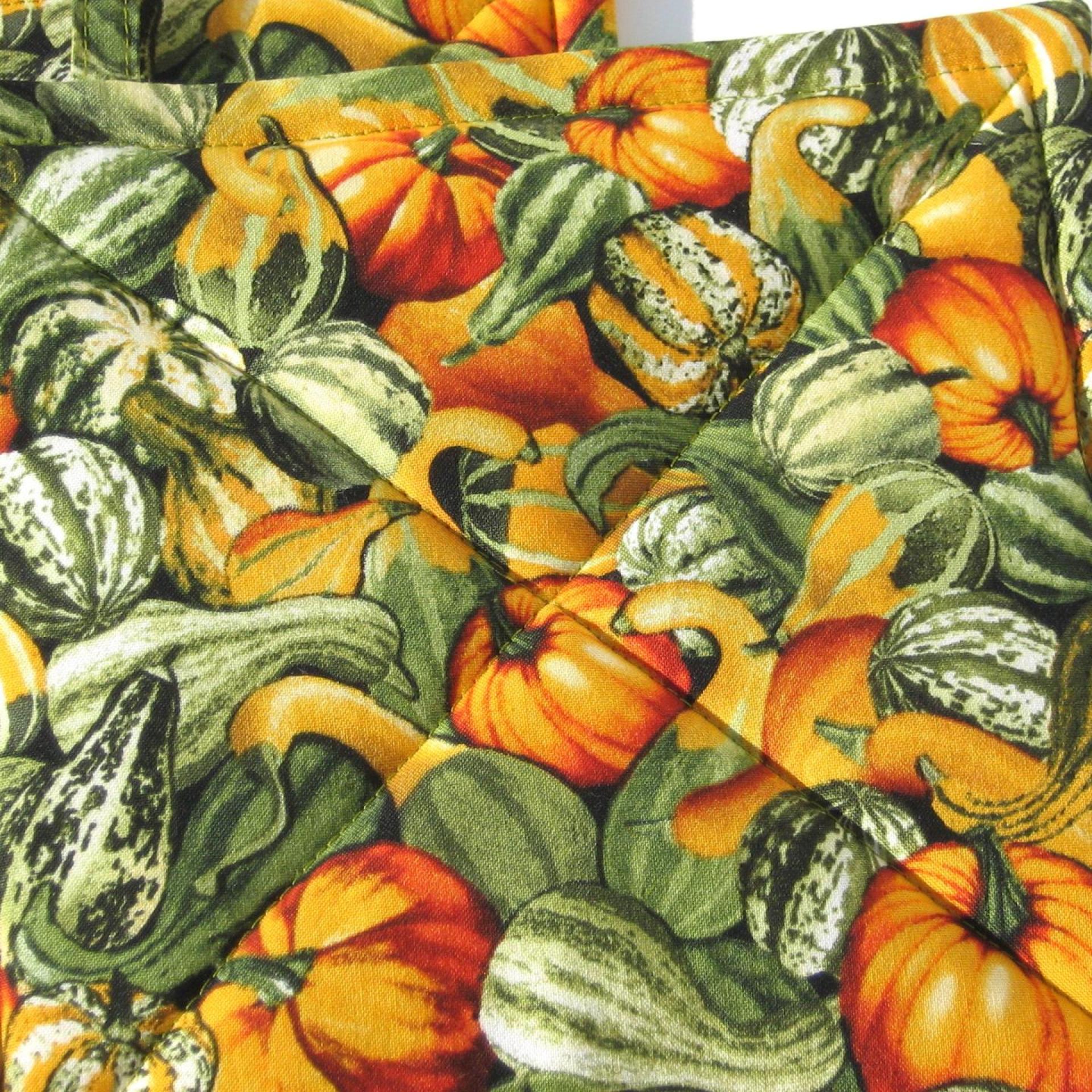 Pumpkins and Gourds Potholders. Gold and Green Quilted Hot Pads. USA Hand Made for Housewarming, Hostess Gift