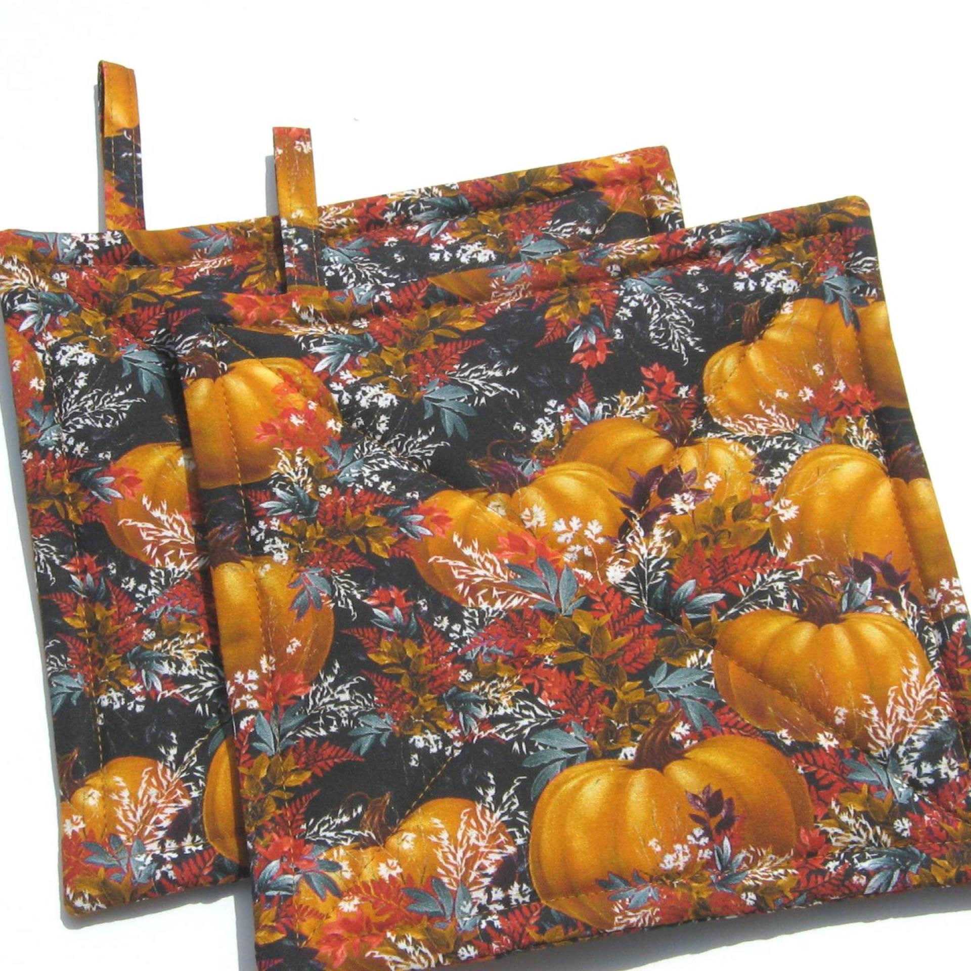 Pumpkins with Autumn Leaves and Grasses Potholders, Fall Color Foliage Quilted Hot Pads, USA Handmade Housewarming or Hostess Gift