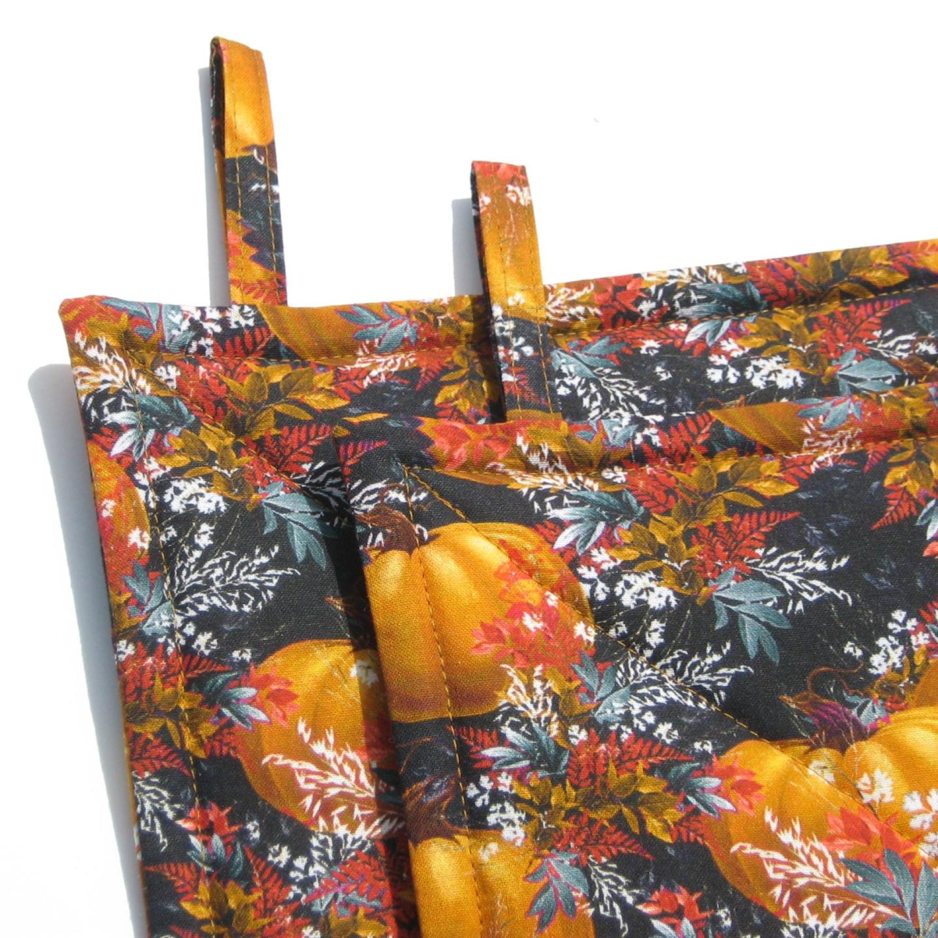 Pumpkins with Autumn Leaves and Grasses Potholders, Fall Color Foliage Quilted Hot Pads, USA Handmade Housewarming or Hostess Gift