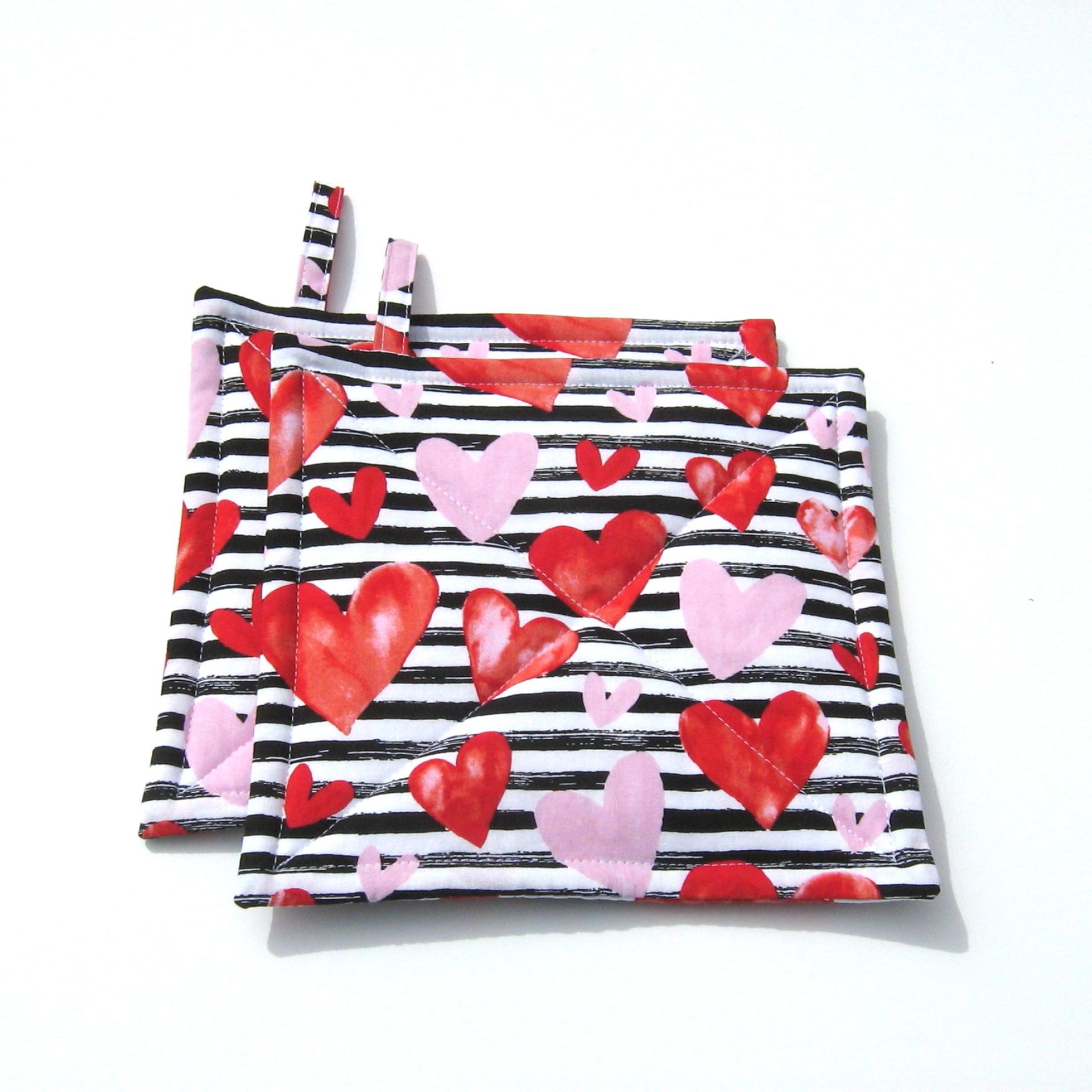Sweetheart Potholders, Pink & Red Hearts, Black White Stripes Quilted Hot Pads, USA Handcrafted Gift, Housewarming, Hostess, Valentines Gift