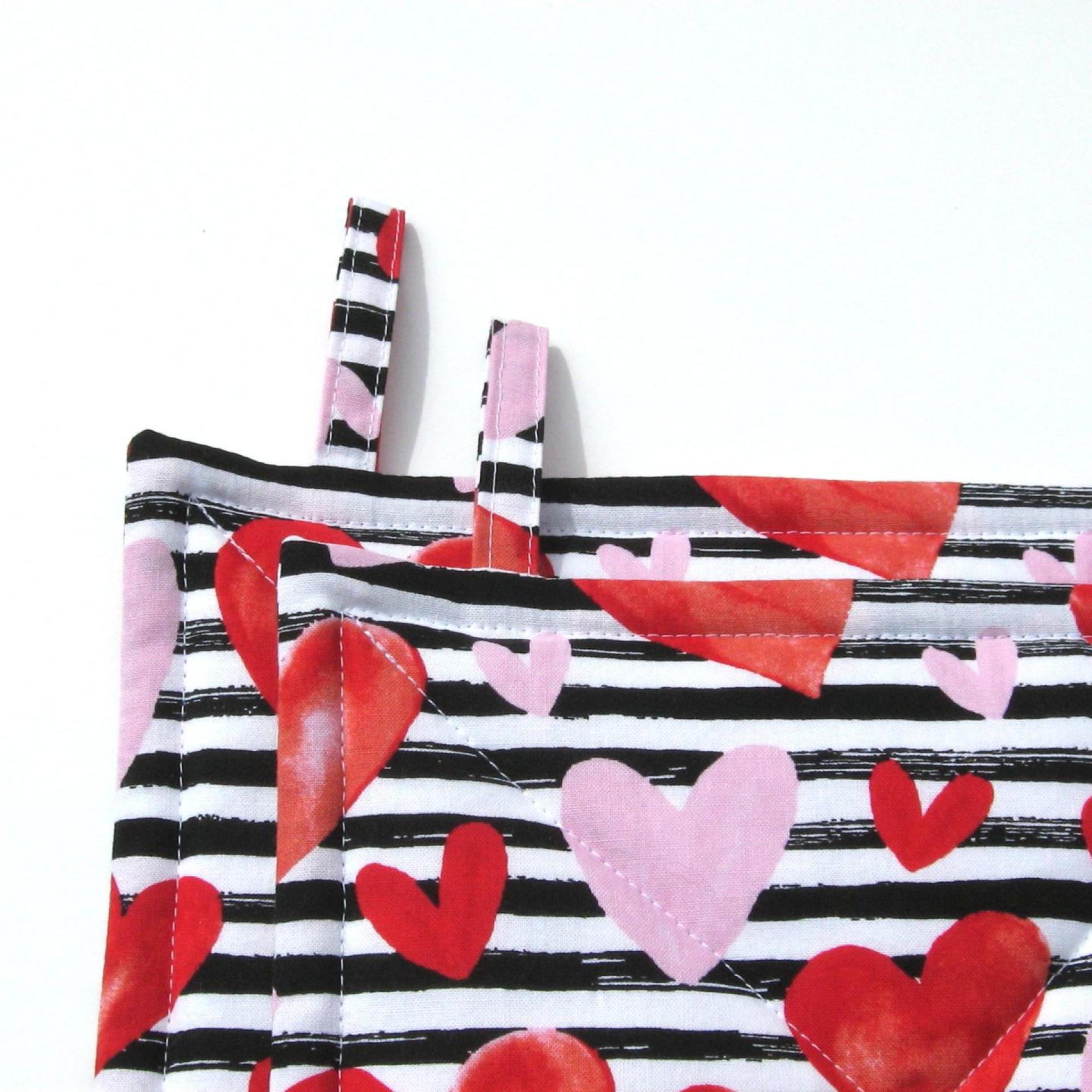 Sweetheart Potholders, Pink & Red Hearts, Black White Stripes Quilted Hot Pads, USA Handcrafted Gift, Housewarming, Hostess, Valentines Gift