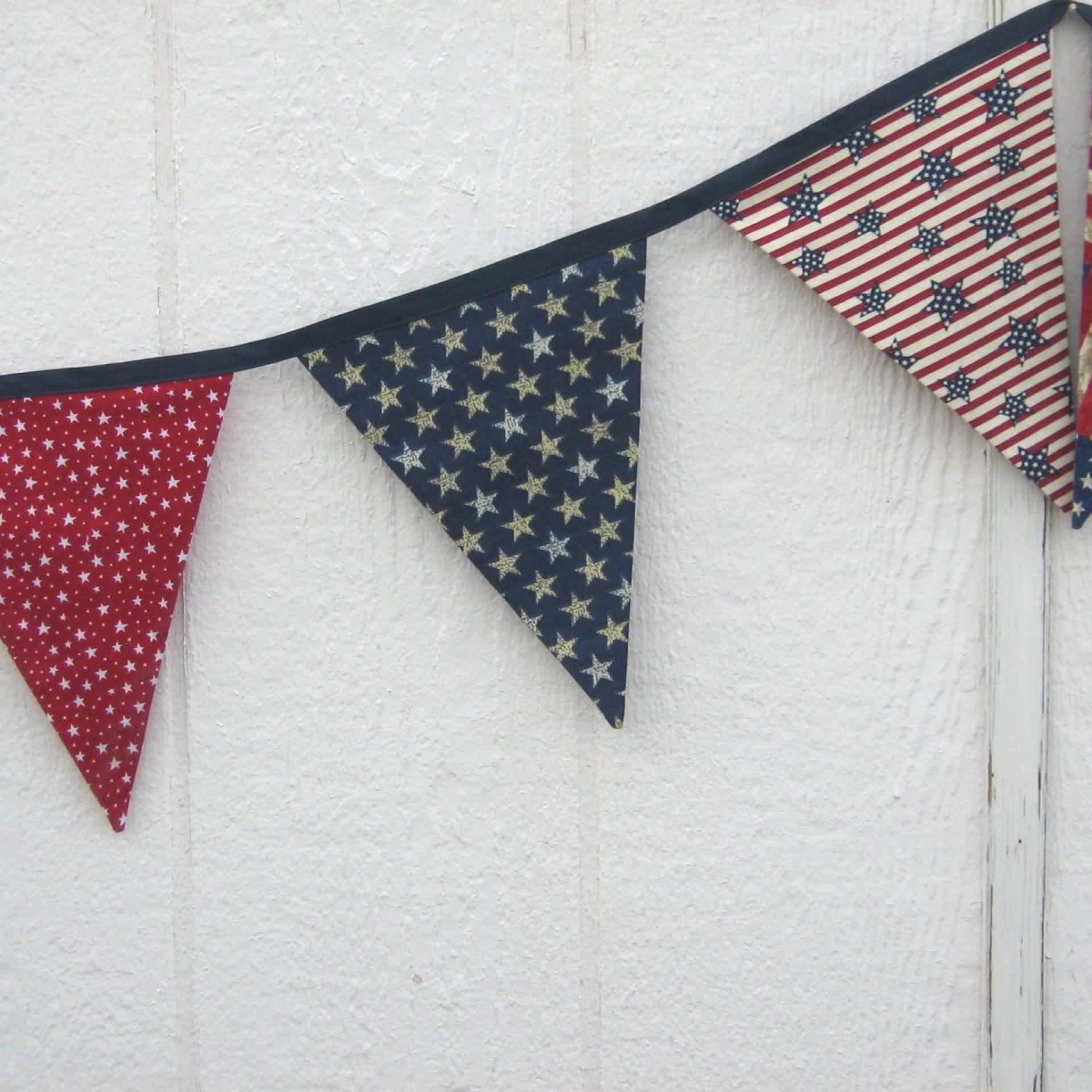4th of July Banner, Red White and Blue Independence Day Decoration, Stars & Stripes Pennant for Patio and Porch, Patriotic Home Décor