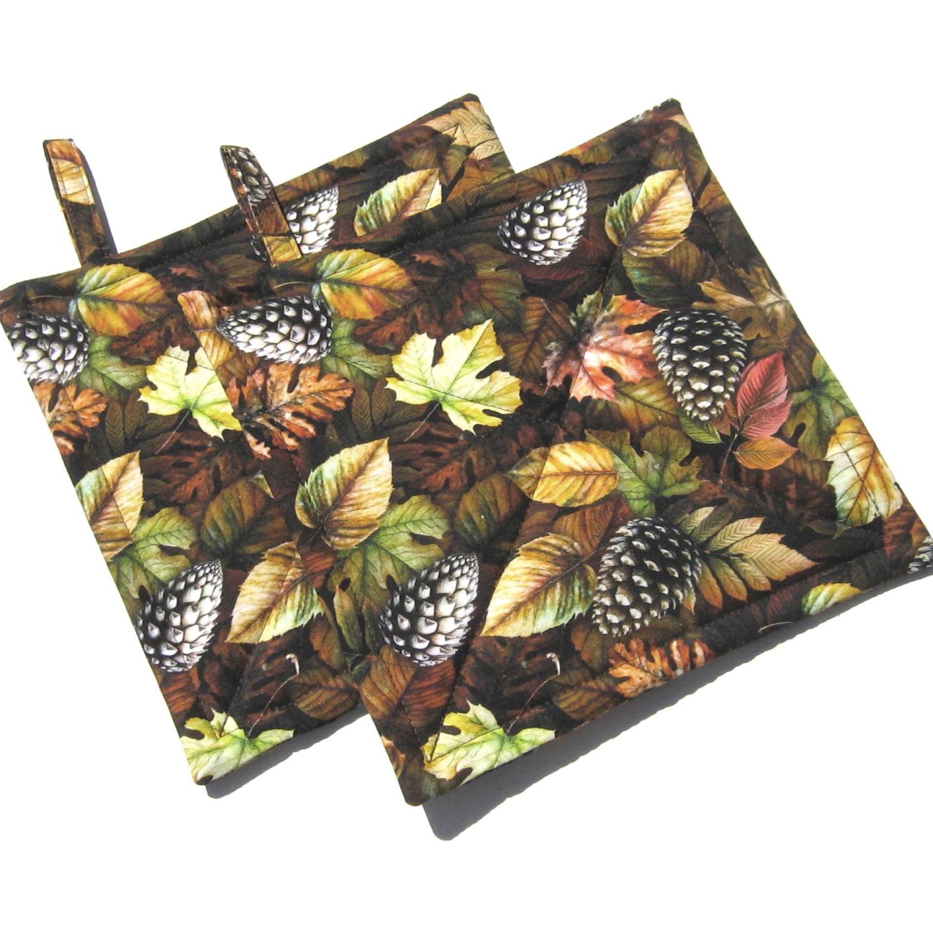 Autumn Woodland Potholders, Leaves and Pinecones Quilted Hot Pads, Rustic Farmhouse Décor, USA Hand Crafted Housewarming or Hostess Gift