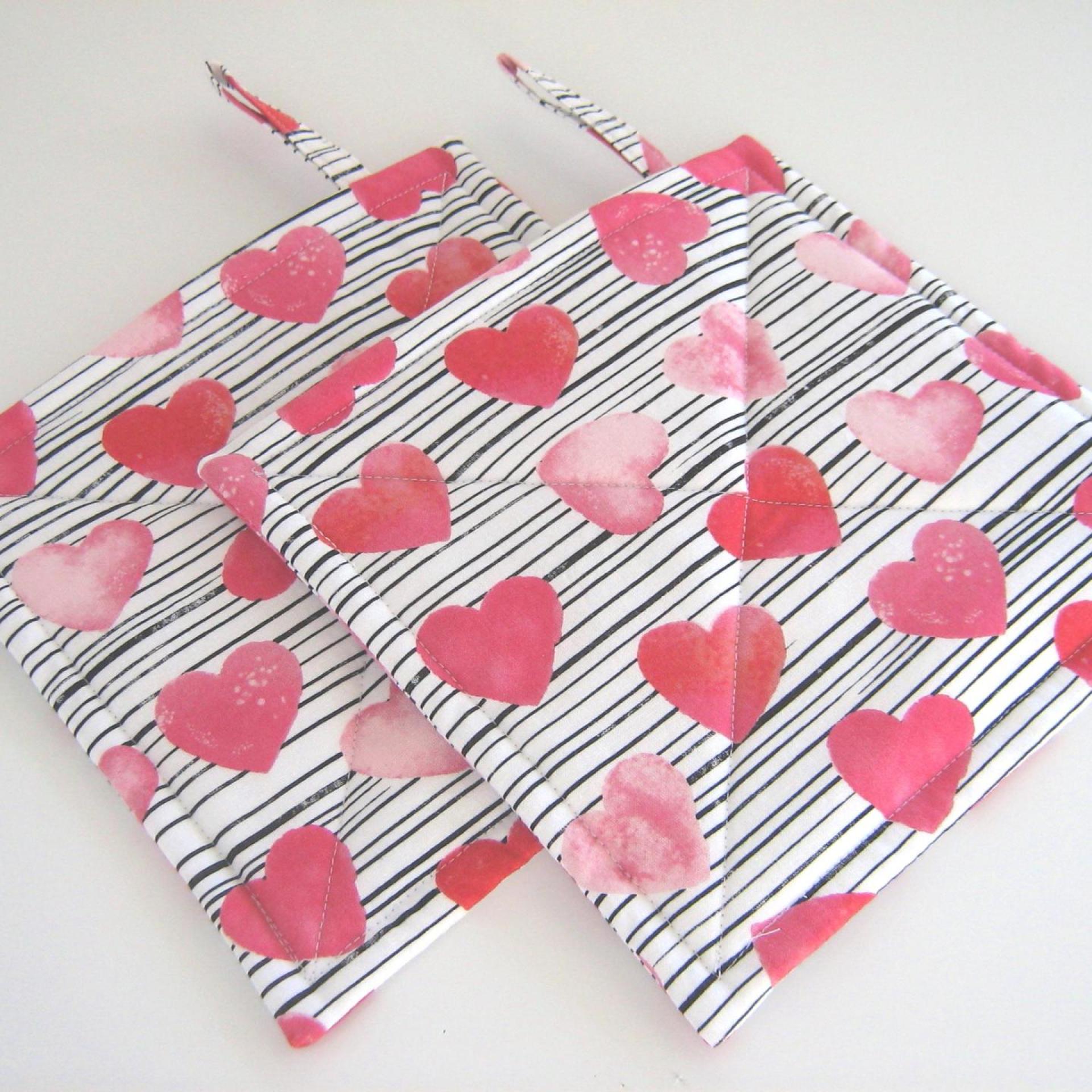 Valentine Potholders, Pink Hearts, Black White Stripes Quilted Hot Pads, USA Handmade Gift, Housewarming, Hostess, Sweetheart Gift